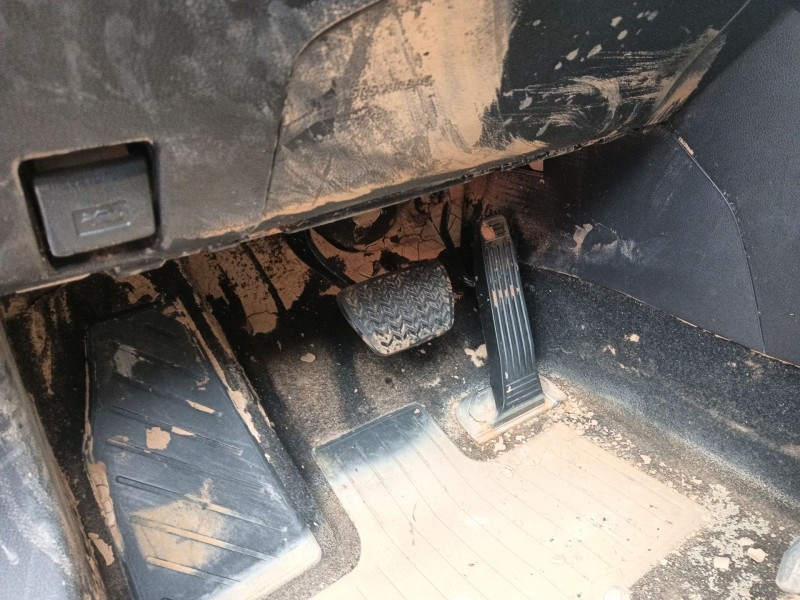 toyota rav 4 v (_a5_, _h5_) del año 2022