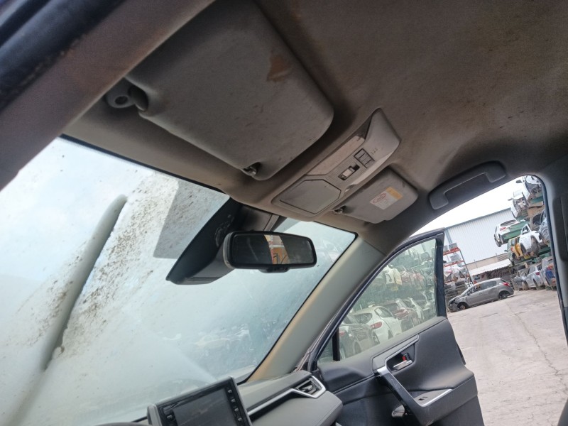 toyota rav 4 v (_a5_, _h5_) del año 2022