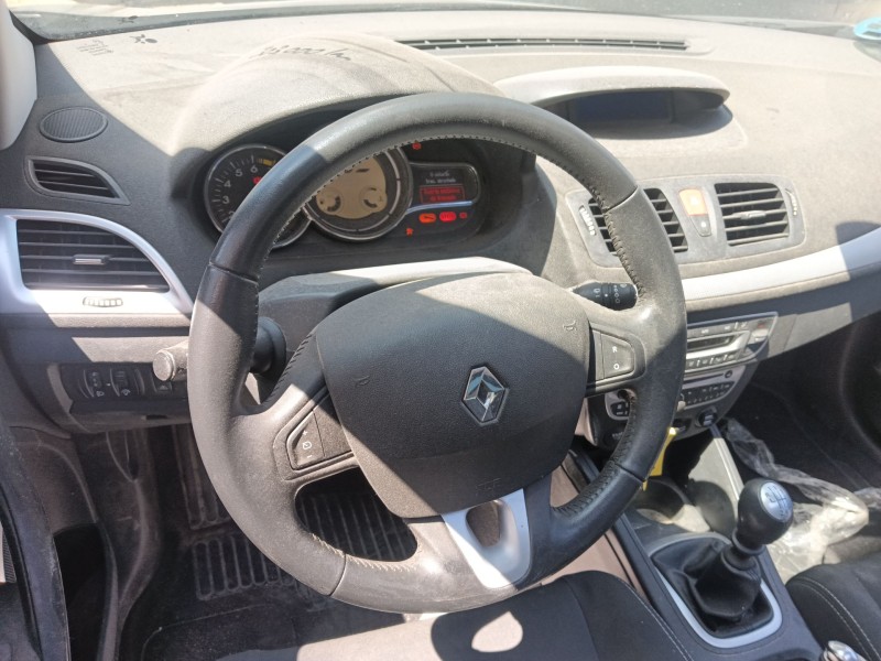 renault megane iii hatchback (bz0/1_, b3_) del año 2009