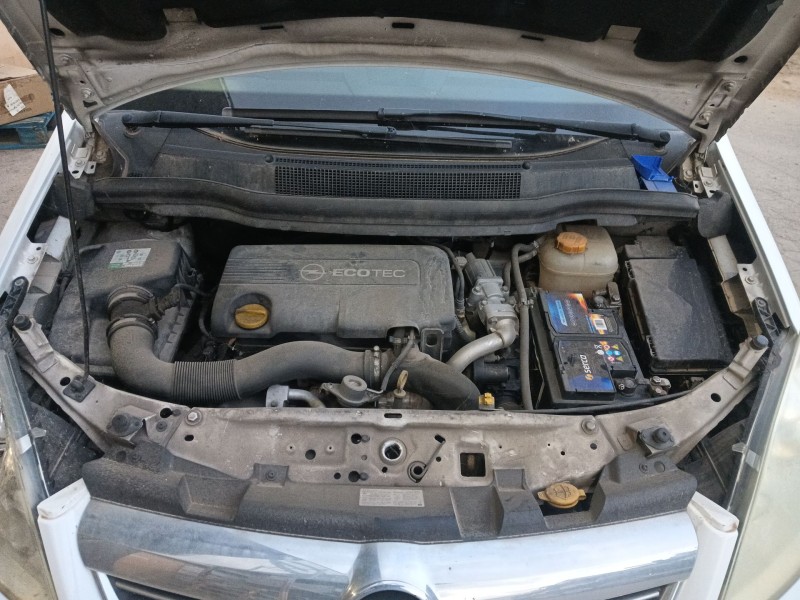 Recambio de despiece motor para opel zafira / zafira family b (a05) 1.7 cdti (m75) referencia OEM IAM   