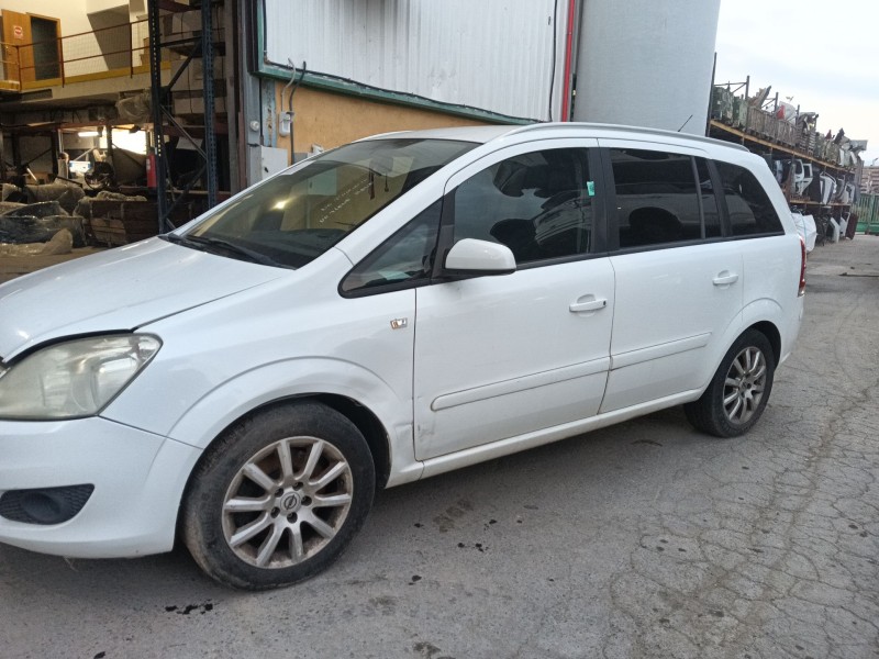 opel zafira / zafira family b (a05) del año 2009