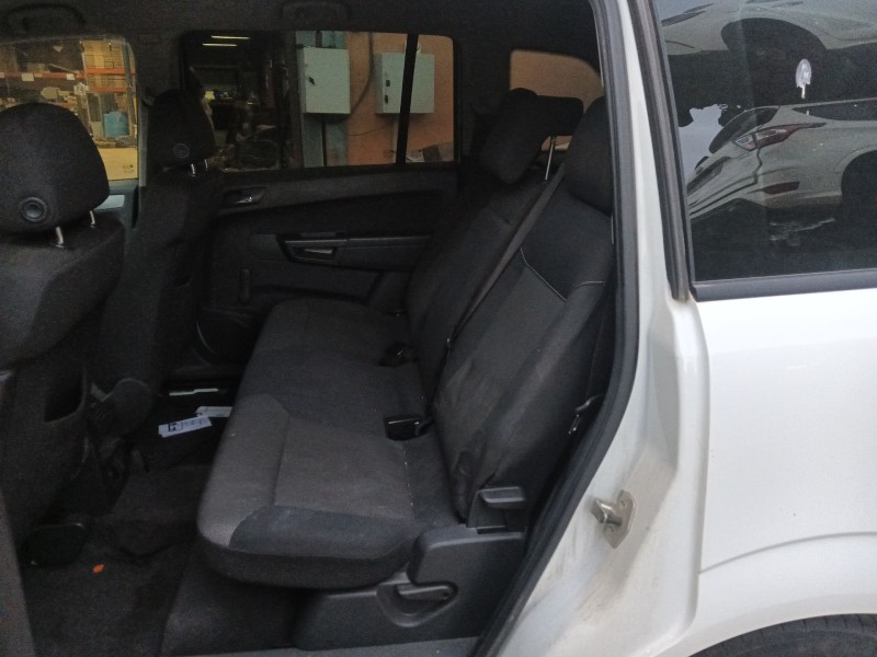 opel zafira / zafira family b (a05) del año 2009