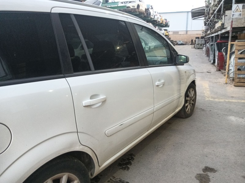 opel zafira / zafira family b (a05) del año 2009