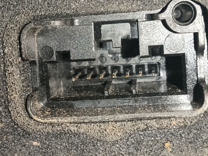 Recambio de cerradura puerta trasera derecha para seat tarraco (kn2) 2.0 tdi referencia OEM IAM   