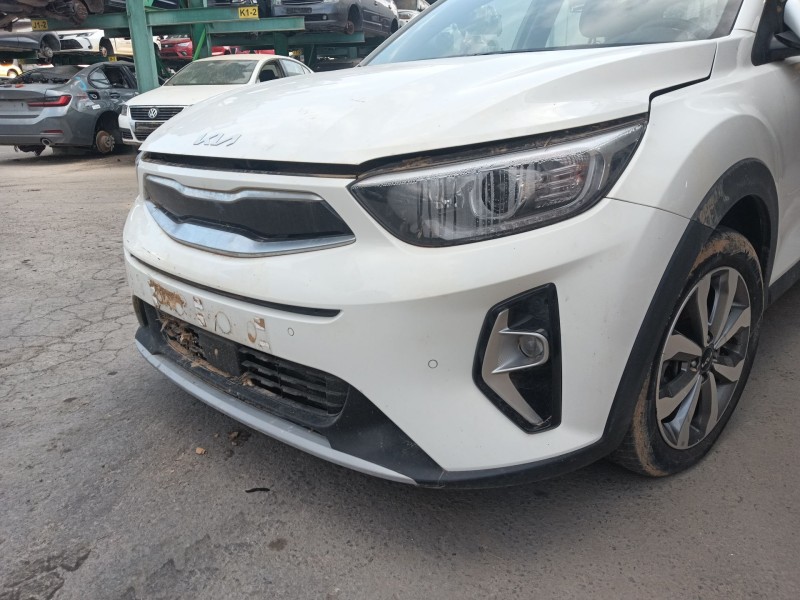 Recambio de paragolpes delantero para kia stonic (yb) 1.2 cvvt referencia OEM IAM   