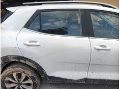 Recambio de puerta trasera derecha para kia stonic (yb) 1.2 cvvt referencia OEM IAM   