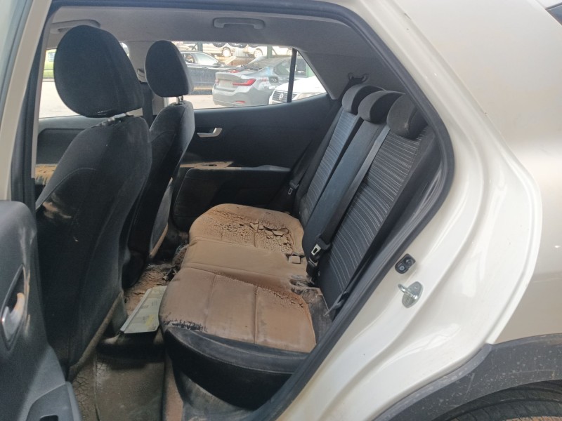 kia stonic (yb) del año 2022