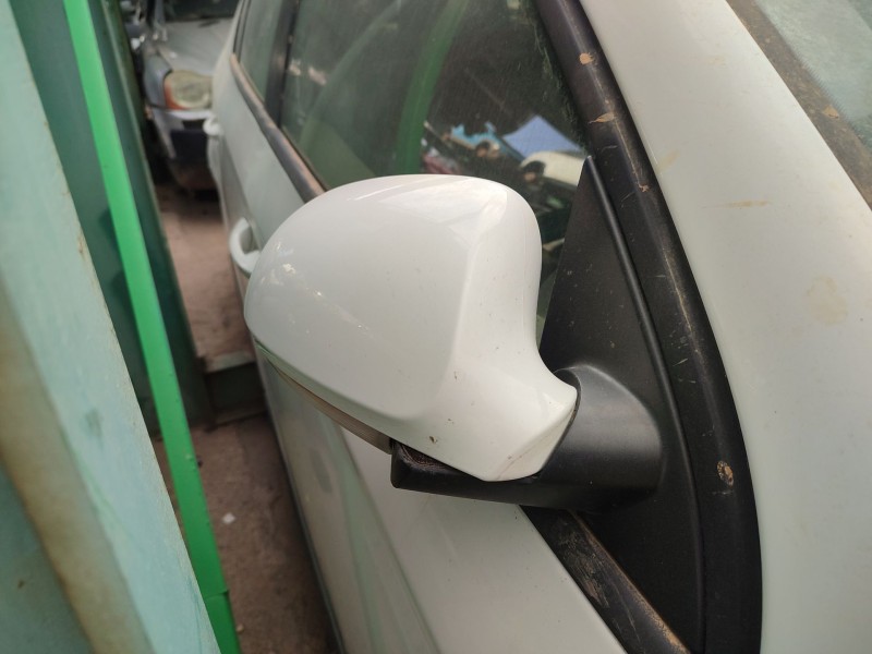 Recambio de retrovisor derecho para volkswagen passat b6 (3c2) 2.0 tdi referencia OEM IAM   