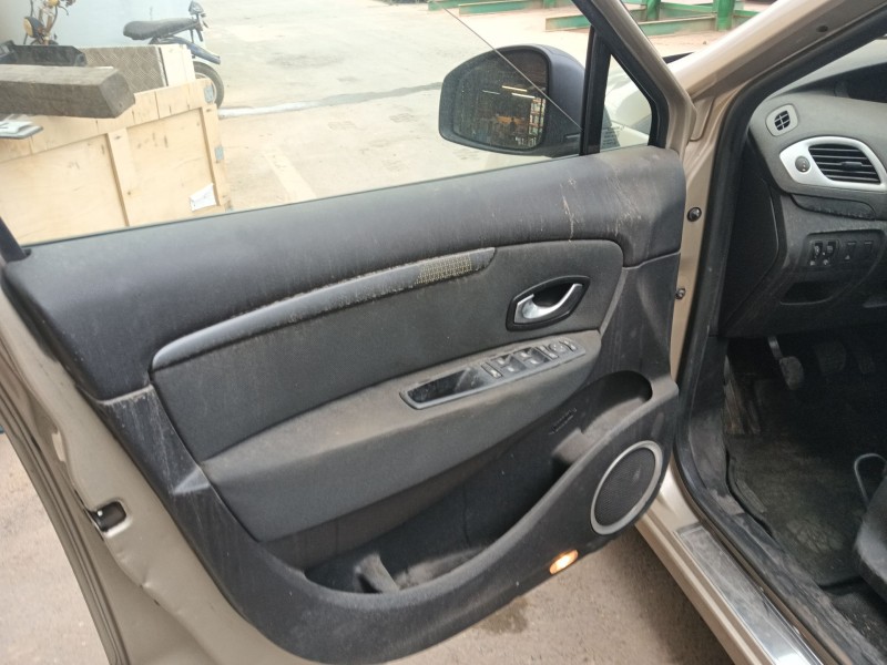 renault grand scénic iii (jz0/1_) del año 2009