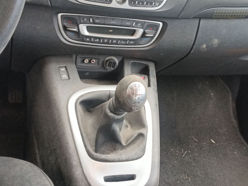 renault grand scénic iii (jz0/1_) del año 2009