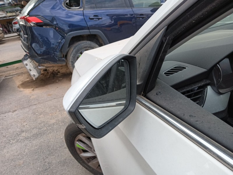 Recambio de retrovisor izquierdo para skoda kamiq (nw4) 1.0 tsi referencia OEM IAM   