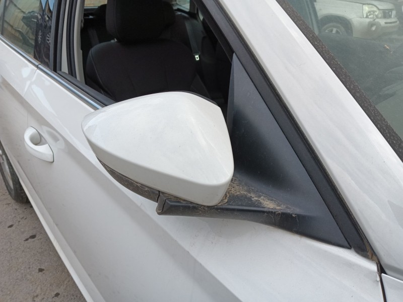 Recambio de retrovisor derecho para skoda kamiq (nw4) 1.0 tsi referencia OEM IAM   
