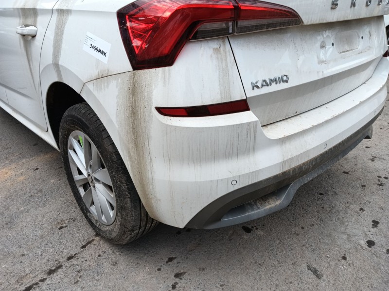 Recambio de paragolpes trasero para skoda kamiq (nw4) 1.0 tsi referencia OEM IAM   