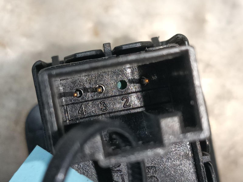 Recambio de mando elevalunas delantero derecho para seat tarraco (kn2) 2.0 tdi referencia OEM IAM   