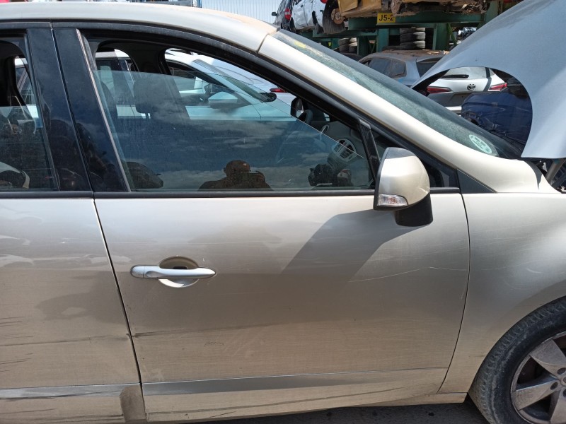 Recambio de puerta delantera derecha para renault grand scénic iii (jz0/1_) 1.5 dci referencia OEM IAM   