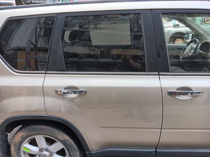 Recambio de puerta trasera derecha para nissan x-trail ii (t31) 2.0 dci referencia OEM IAM   