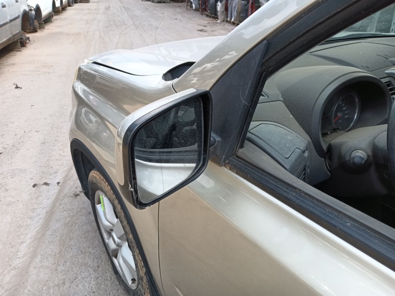 Recambio de retrovisor izquierdo para nissan x-trail ii (t31) 2.0 dci referencia OEM IAM   
