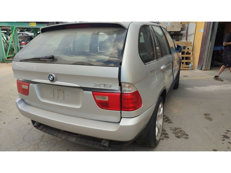 bmw x5 (e53) del año 2001