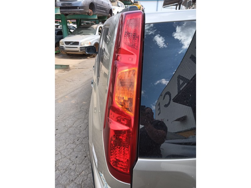 Recambio de piloto trasero izquierdo para nissan x-trail ii (t31) 2.0 dci referencia OEM IAM   