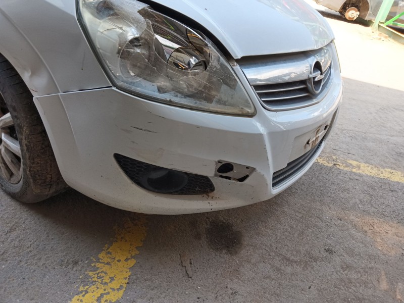 Recambio de paragolpes delantero para opel zafira / zafira family b (a05) 1.7 cdti (m75) referencia OEM IAM   