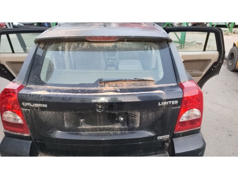 Recambio de porton trasero para dodge caliber 2.0 crd referencia OEM IAM   