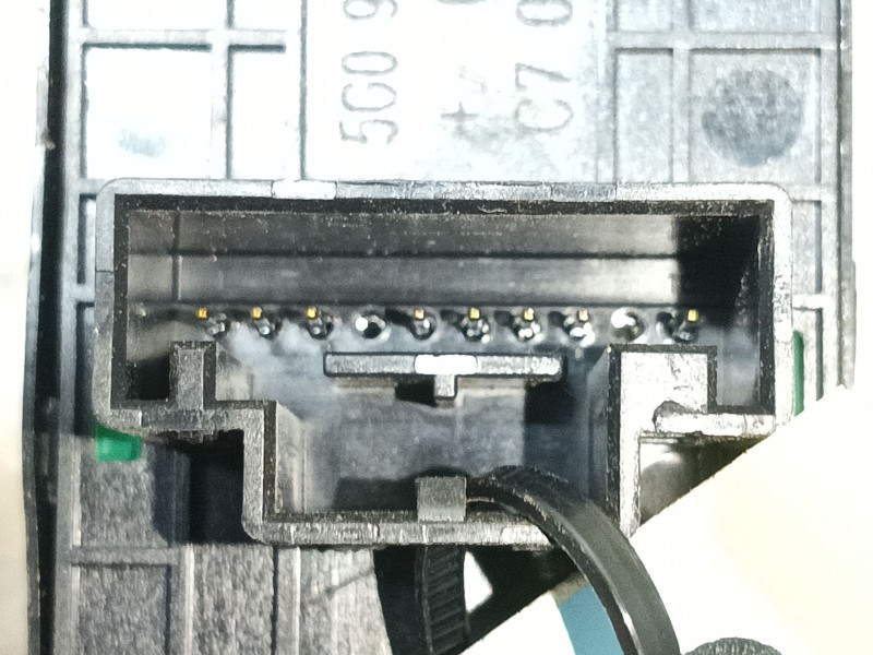 Recambio de mando elevalunas delantero izquierdo para seat tarraco (kn2) 2.0 tdi referencia OEM IAM   