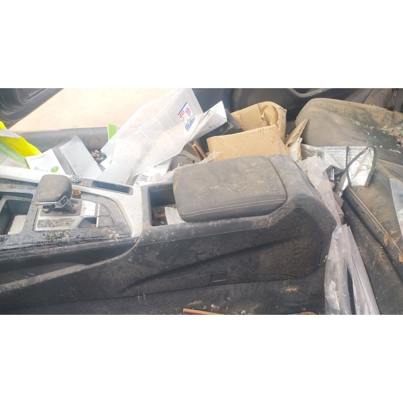 Recambio de apoyabrazos central para audi a4 b9 (8w2, 8wc) 35 tdi mild hybrid referencia OEM IAM   